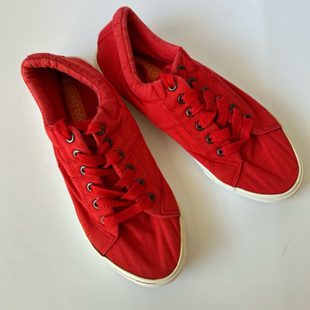 Rocket Dog Red & White Canvas Lace Up Sneakers Women’s Size 8.5 Casual Shoes